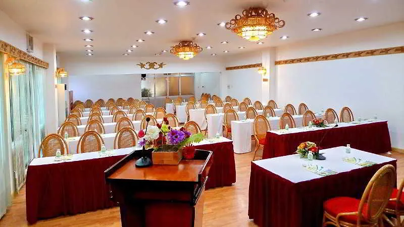 Green Hotel Nha Trang