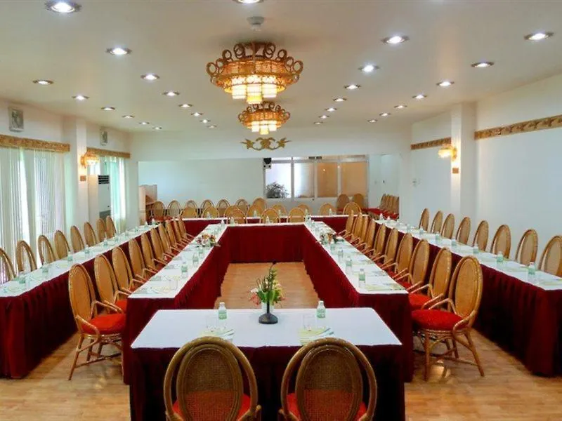 Green Hotel Nha Trang