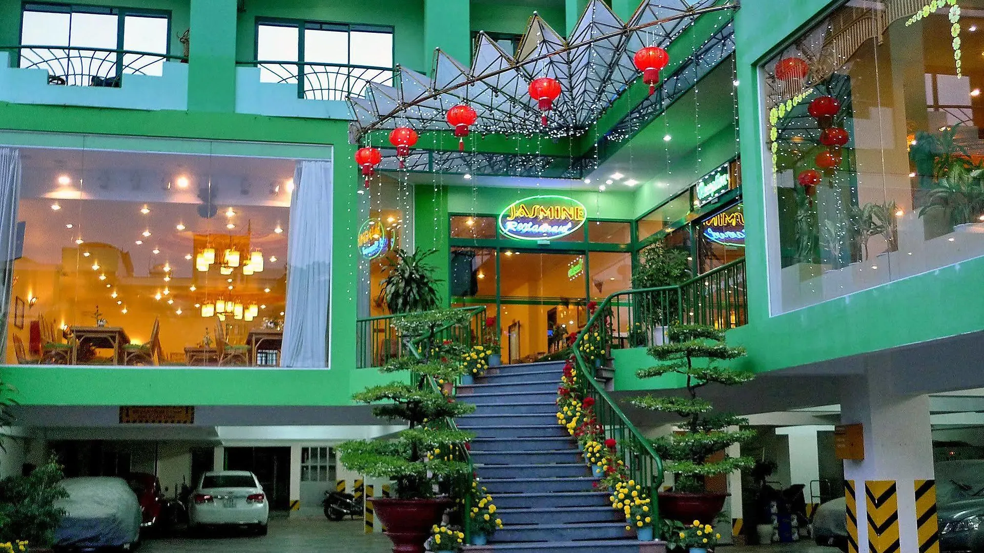 Green Hotel ニャチャン